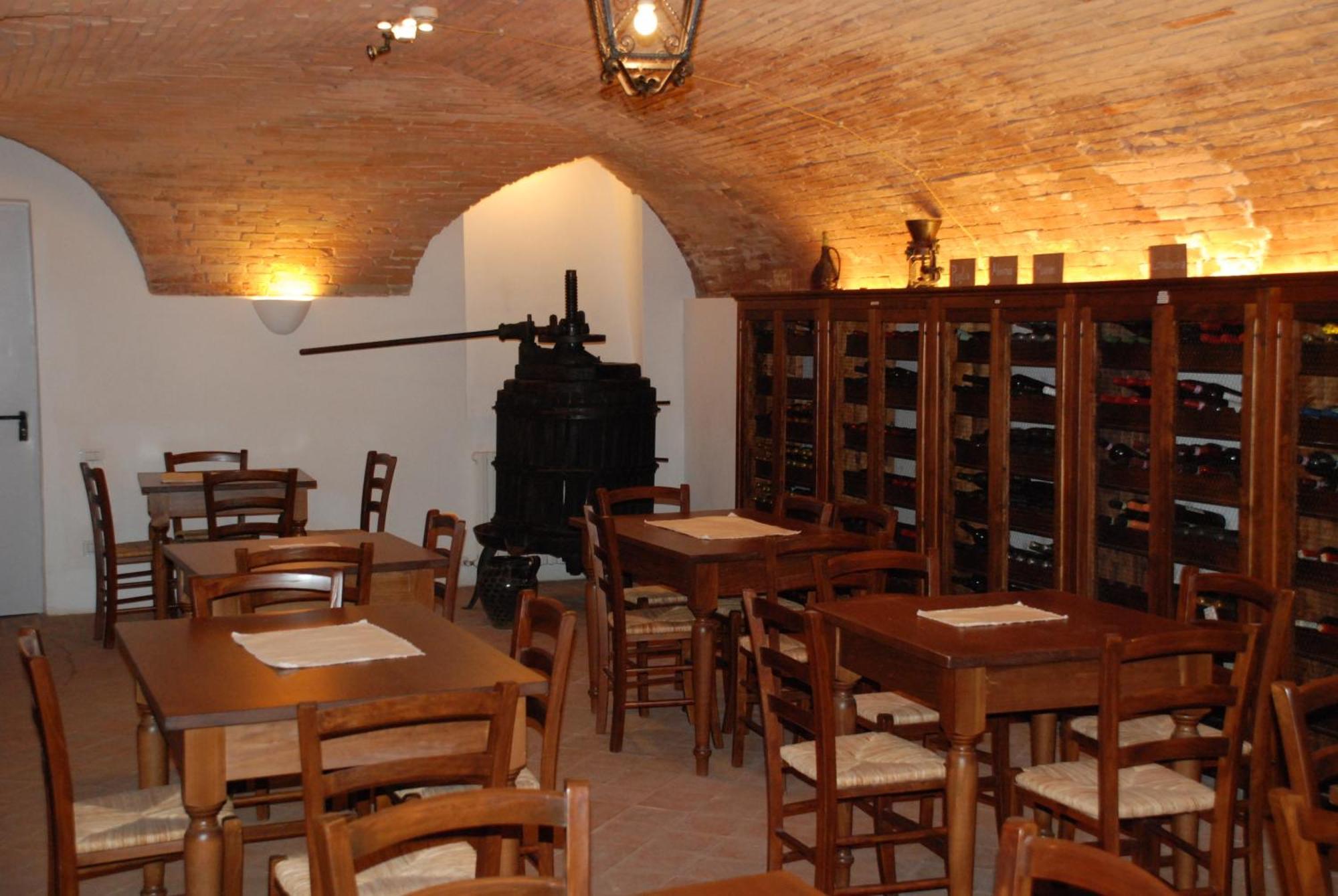 Posta Donini 1579 - UNA Esperienze San Martino In Campo Esterno foto